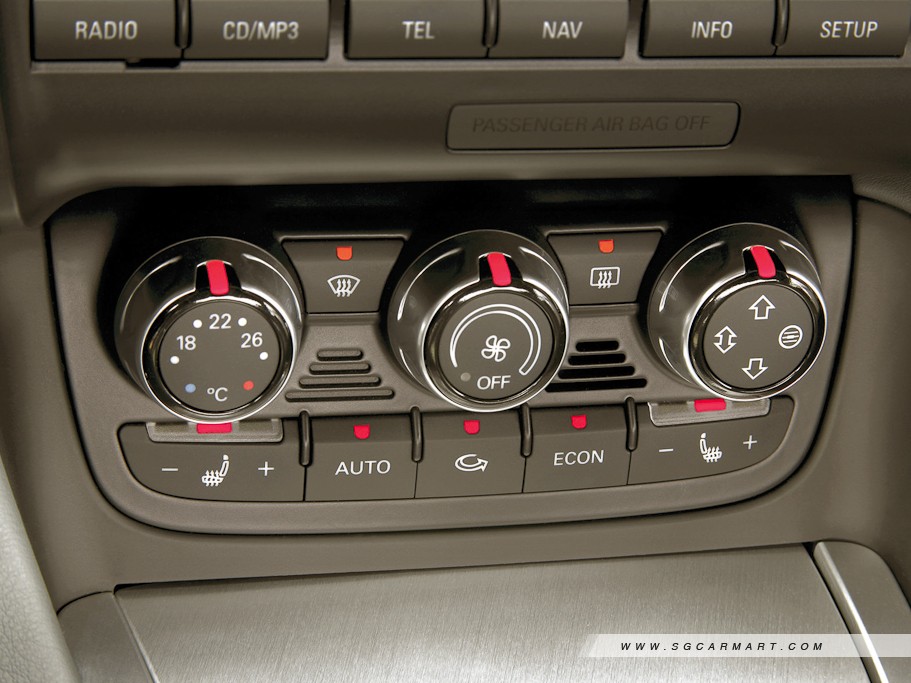 https://i.i-sgcm.com/new_cars/cars/10078/10078_g11