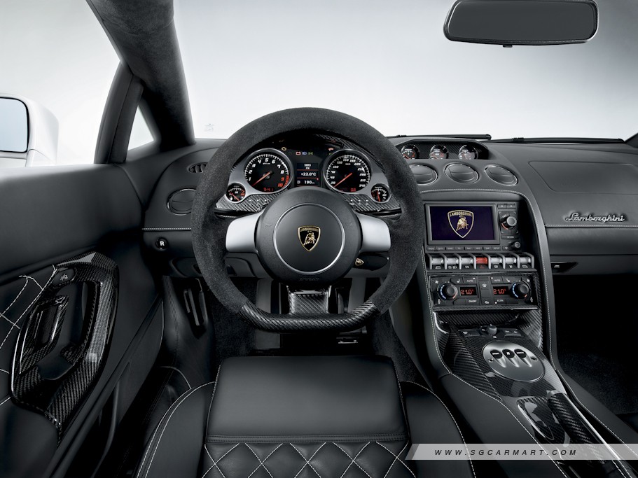 https://i.i-sgcm.com/new_cars/cars/10158/10158_g34