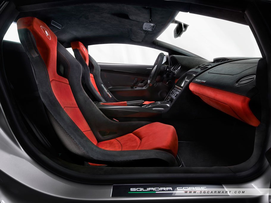 https://i.i-sgcm.com/new_cars/cars/10158/10158_g42