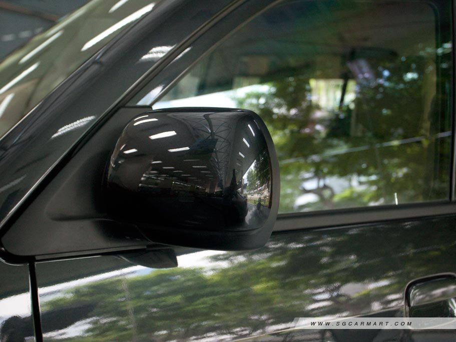 https://i.i-sgcm.com/new_cars/cars/10267/10267_g53