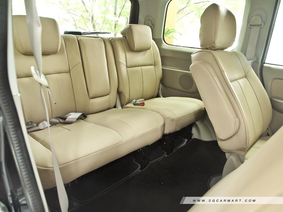 https://i.i-sgcm.com/new_cars/cars/10267/10267_g58