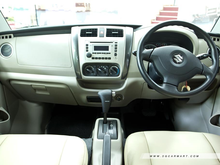 https://i.i-sgcm.com/new_cars/cars/10267/10267_g59