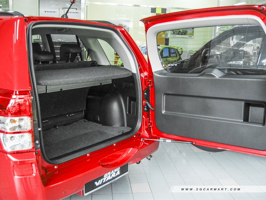 https://i.i-sgcm.com/new_cars/cars/10268/10268_g39