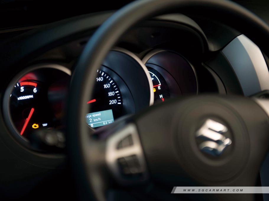 https://i.i-sgcm.com/new_cars/cars/10268/10268_g49