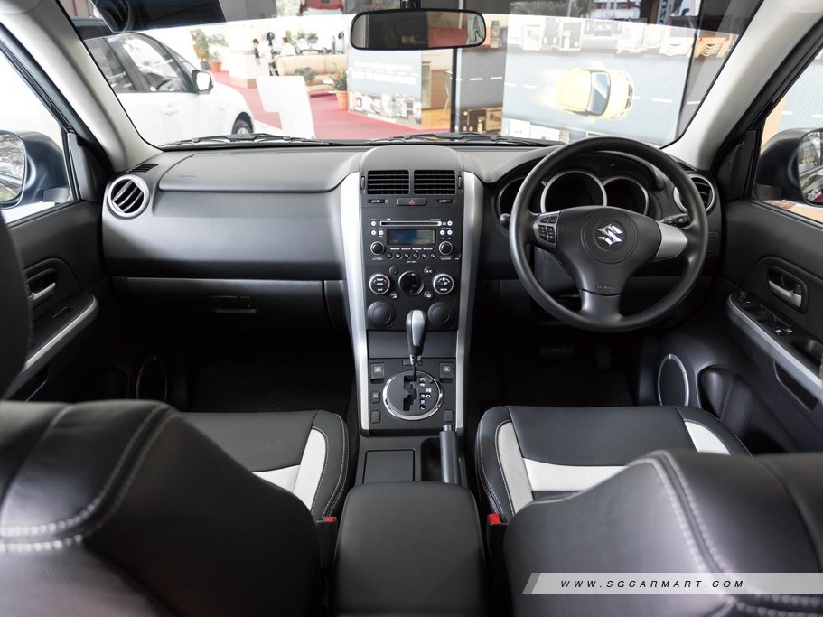https://i.i-sgcm.com/new_cars/cars/10268/10268_g67