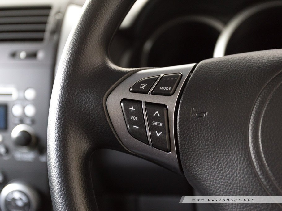 https://i.i-sgcm.com/new_cars/cars/10268/10268_g71