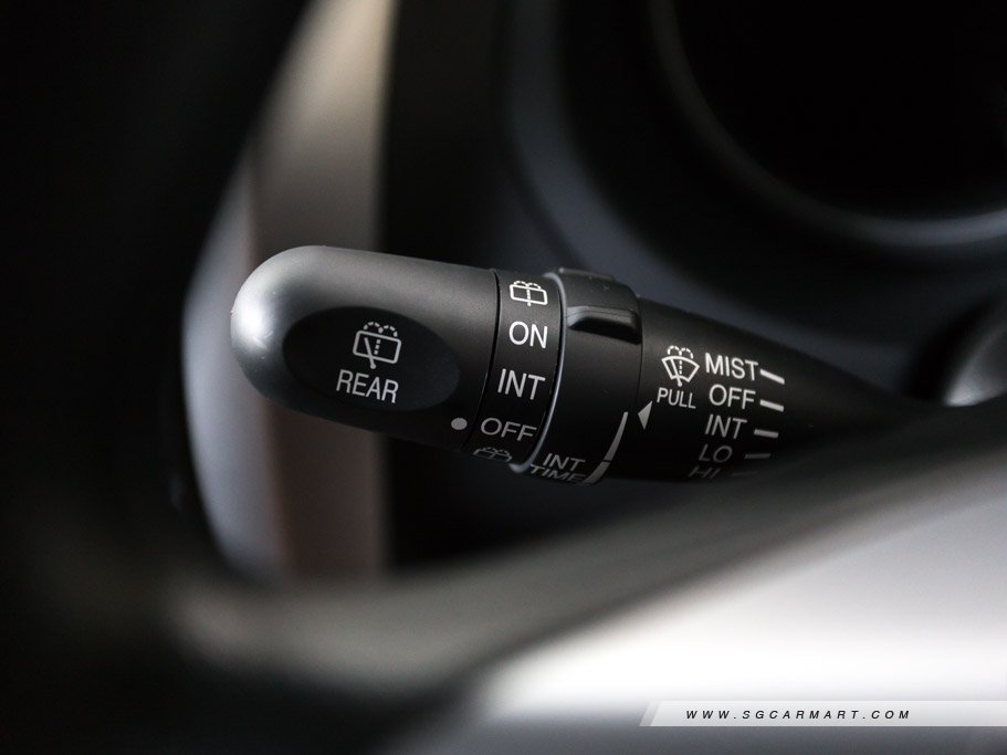 https://i.i-sgcm.com/new_cars/cars/10268/10268_g73