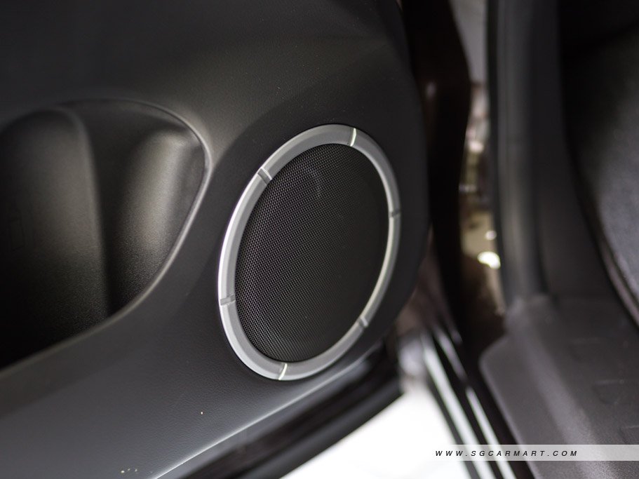 https://i.i-sgcm.com/new_cars/cars/10268/10268_g78
