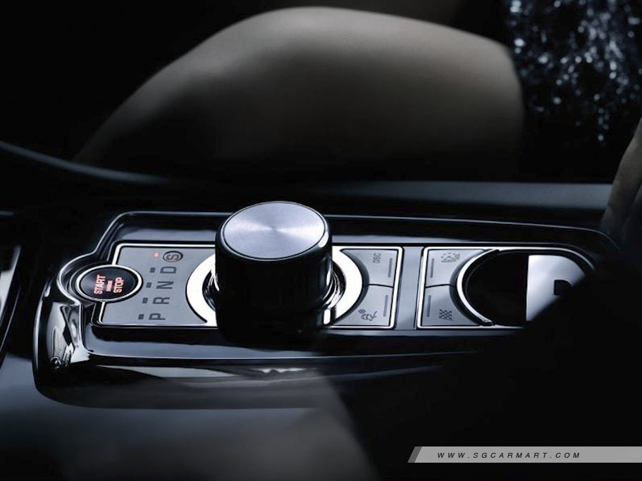 https://i.i-sgcm.com/new_cars/cars/10331/10331_g9
