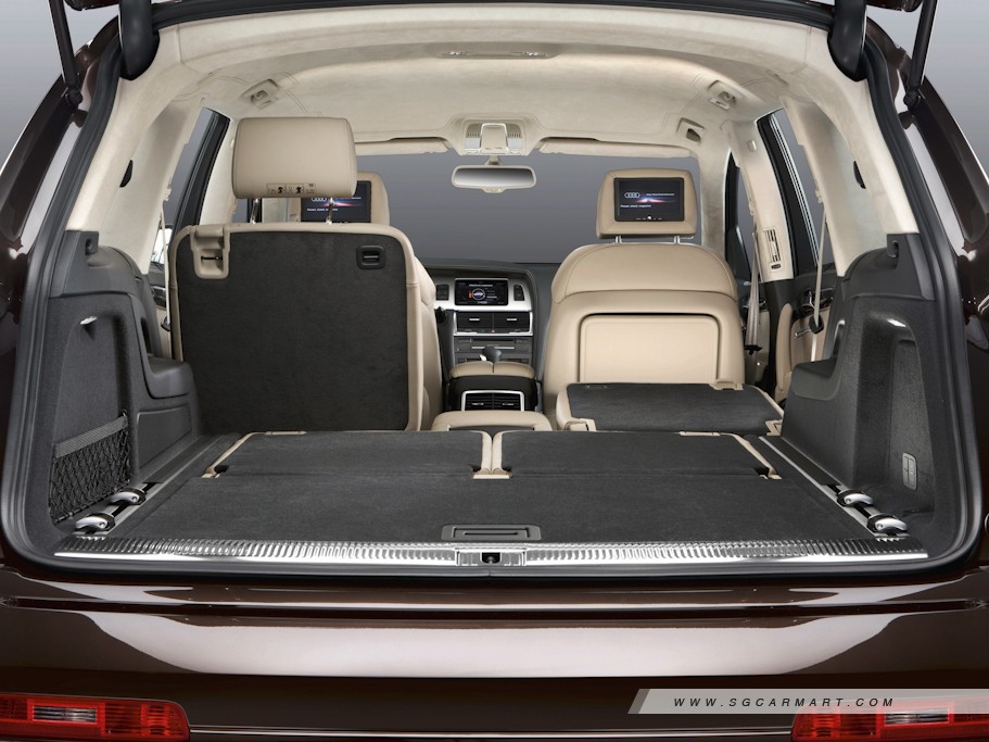 https://i.i-sgcm.com/new_cars/cars/10334/10334_g12