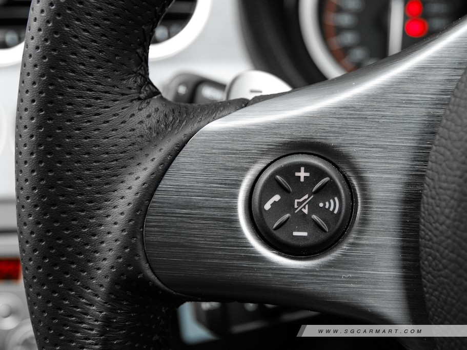 https://i.i-sgcm.com/new_cars/cars/10354/10354_g15