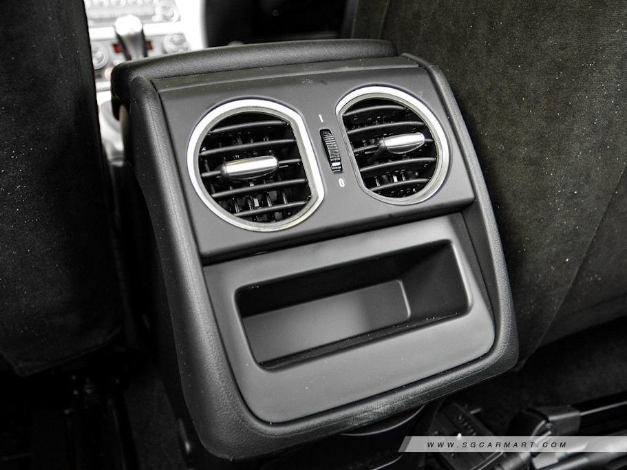 https://i.i-sgcm.com/new_cars/cars/10354/10354_g26