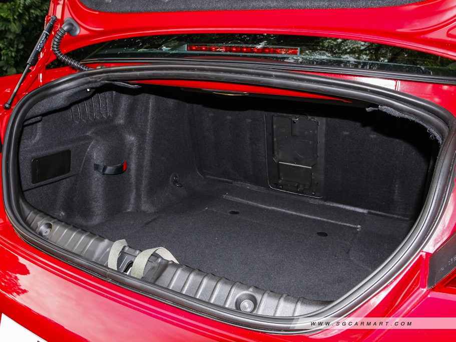 https://i.i-sgcm.com/new_cars/cars/10354/10354_g27