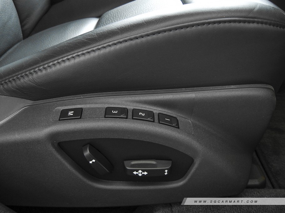 https://i.i-sgcm.com/new_cars/cars/10358/10358_g28