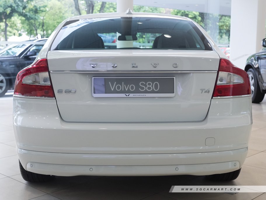 https://i.i-sgcm.com/new_cars/cars/10358/10358_g37