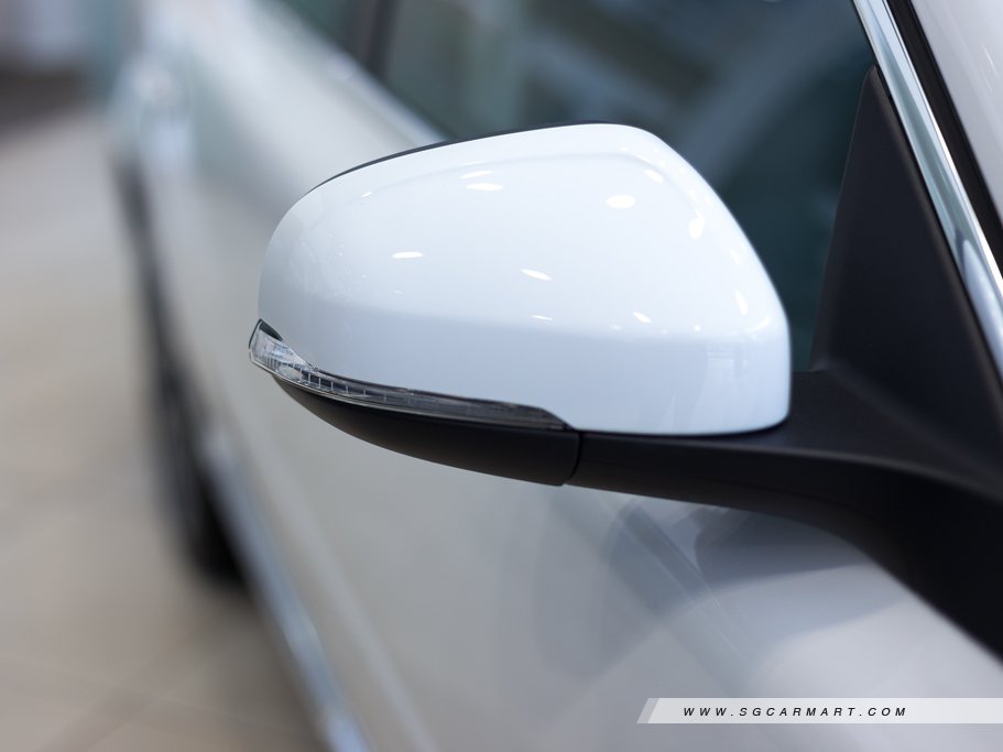 https://i.i-sgcm.com/new_cars/cars/10358/10358_g41