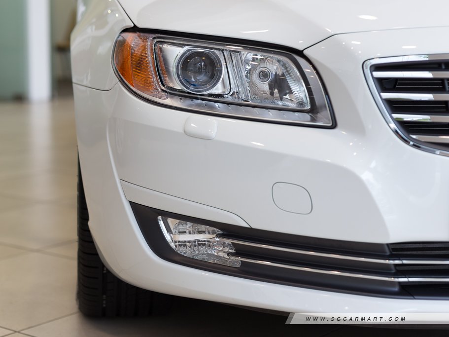 https://i.i-sgcm.com/new_cars/cars/10358/10358_g44