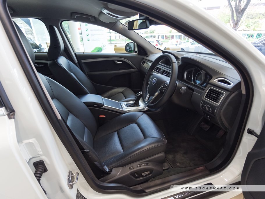 https://i.i-sgcm.com/new_cars/cars/10358/10358_g48