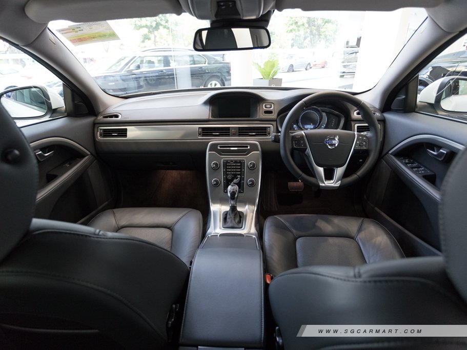 https://i.i-sgcm.com/new_cars/cars/10358/10358_g50
