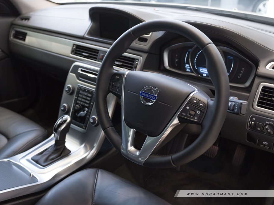 https://i.i-sgcm.com/new_cars/cars/10358/10358_g53