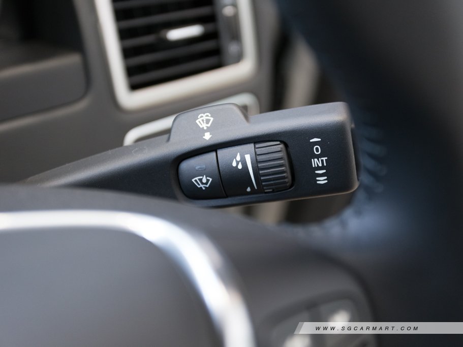 https://i.i-sgcm.com/new_cars/cars/10358/10358_g61