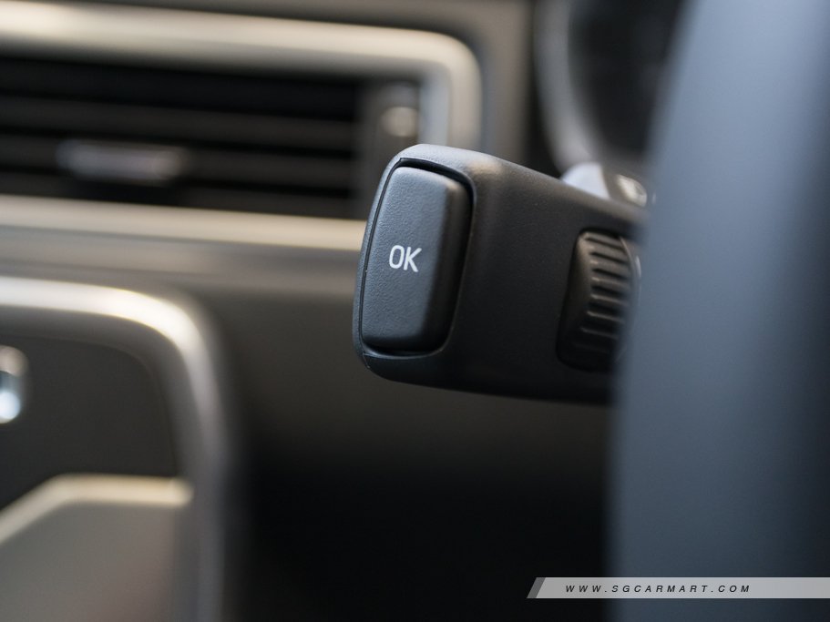 https://i.i-sgcm.com/new_cars/cars/10358/10358_g62