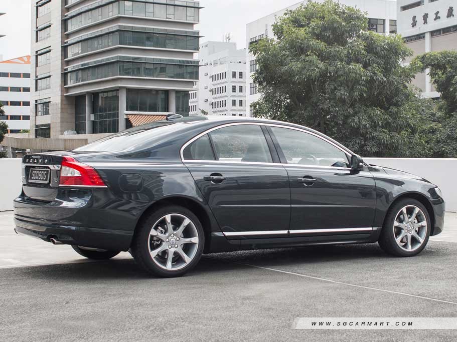 https://i.i-sgcm.com/new_cars/cars/10358/10358_g81