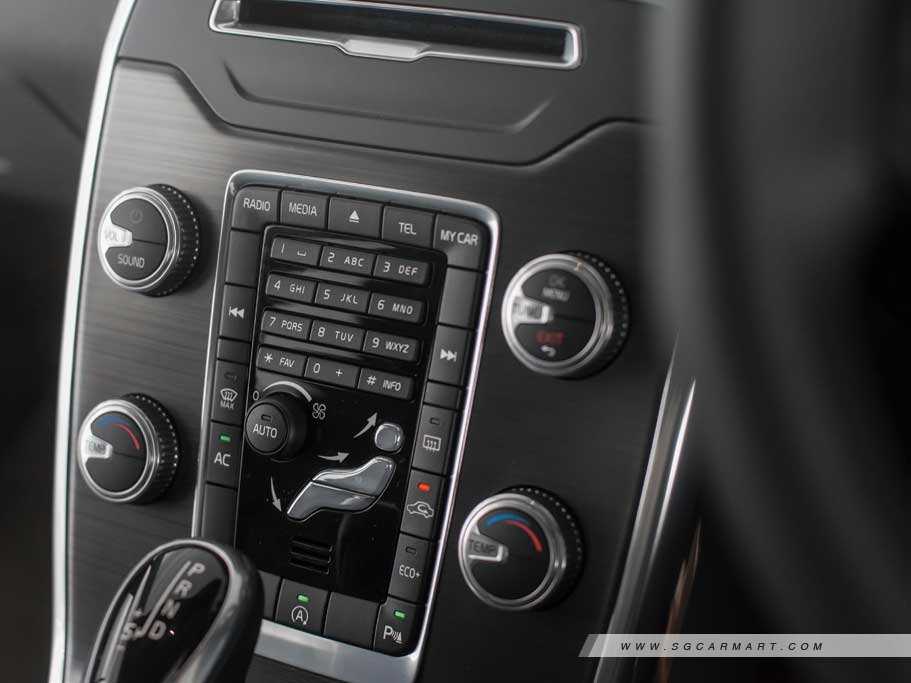 https://i.i-sgcm.com/new_cars/cars/10358/10358_g92