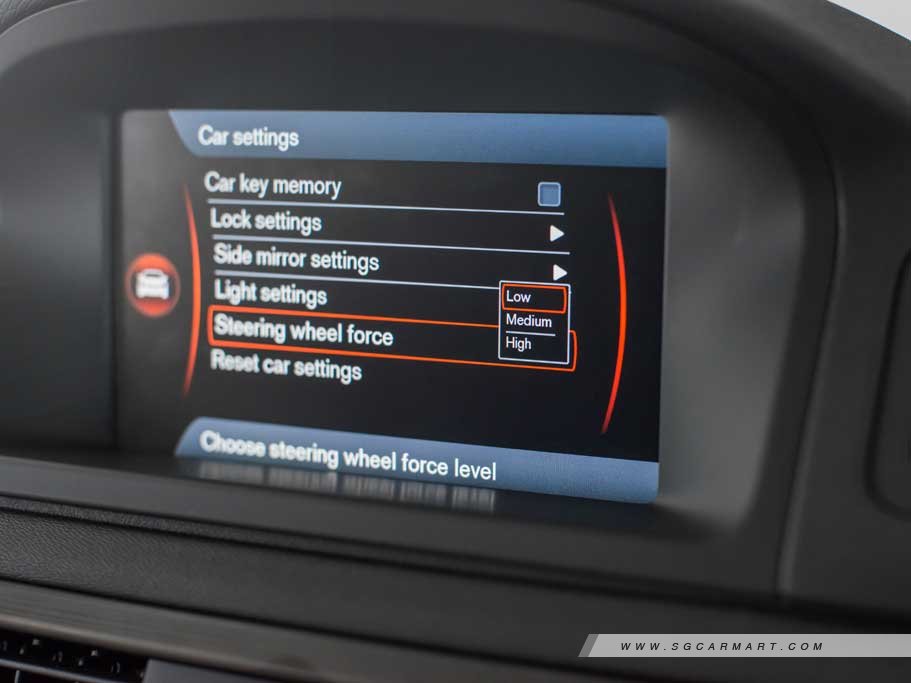 https://i.i-sgcm.com/new_cars/cars/10358/10358_g93