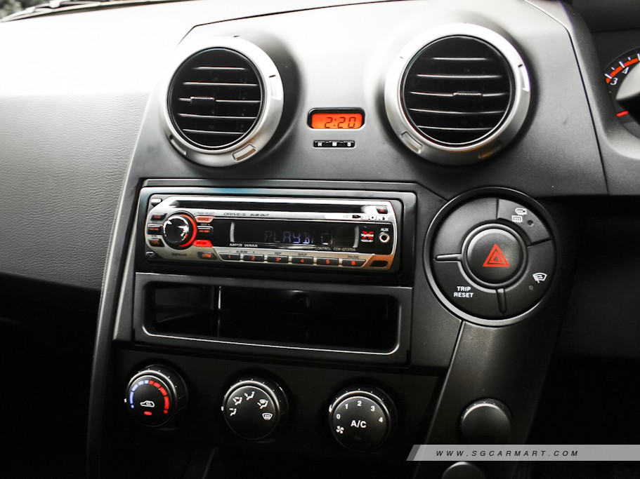 https://i.i-sgcm.com/new_cars/cars/10372/10372_g16