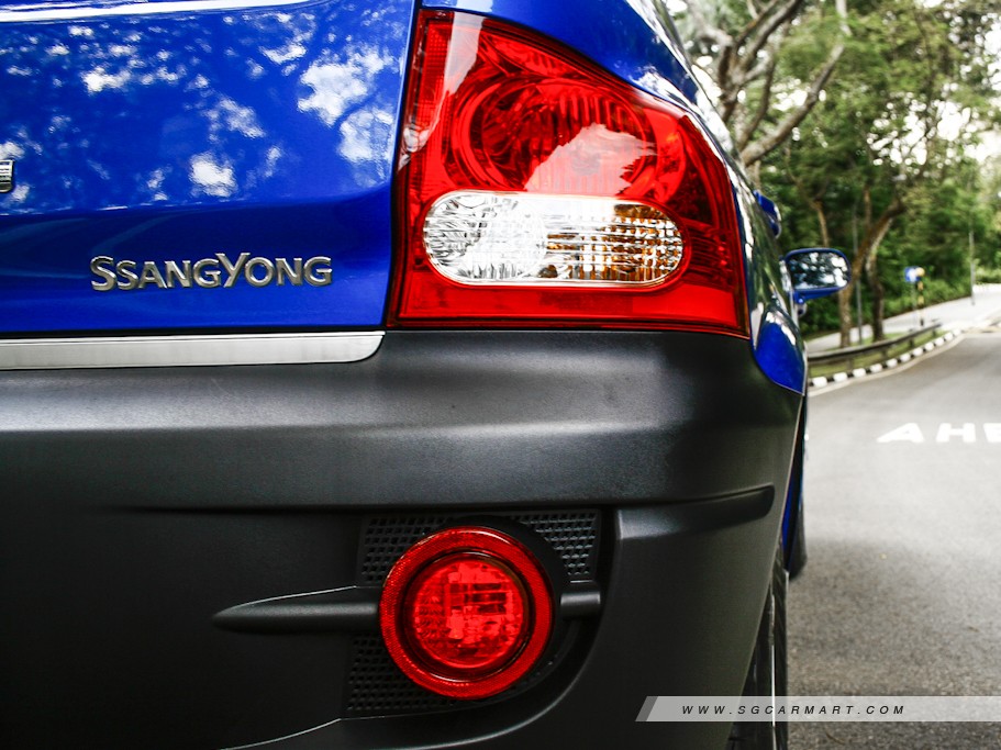 https://i.i-sgcm.com/new_cars/cars/10372/10372_g9