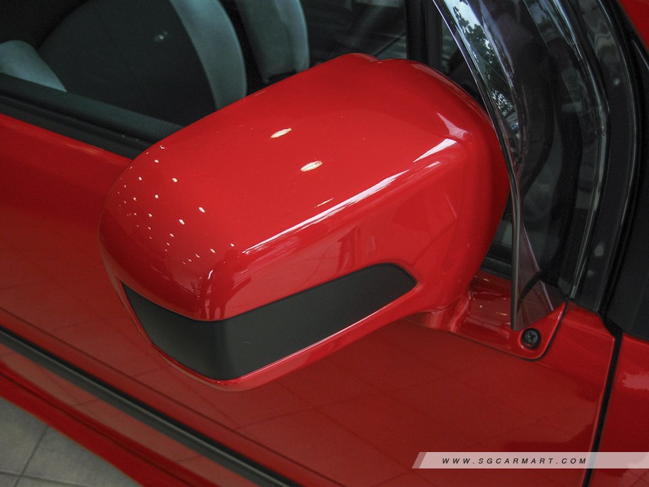 https://i.i-sgcm.com/new_cars/cars/10378/10378_g4