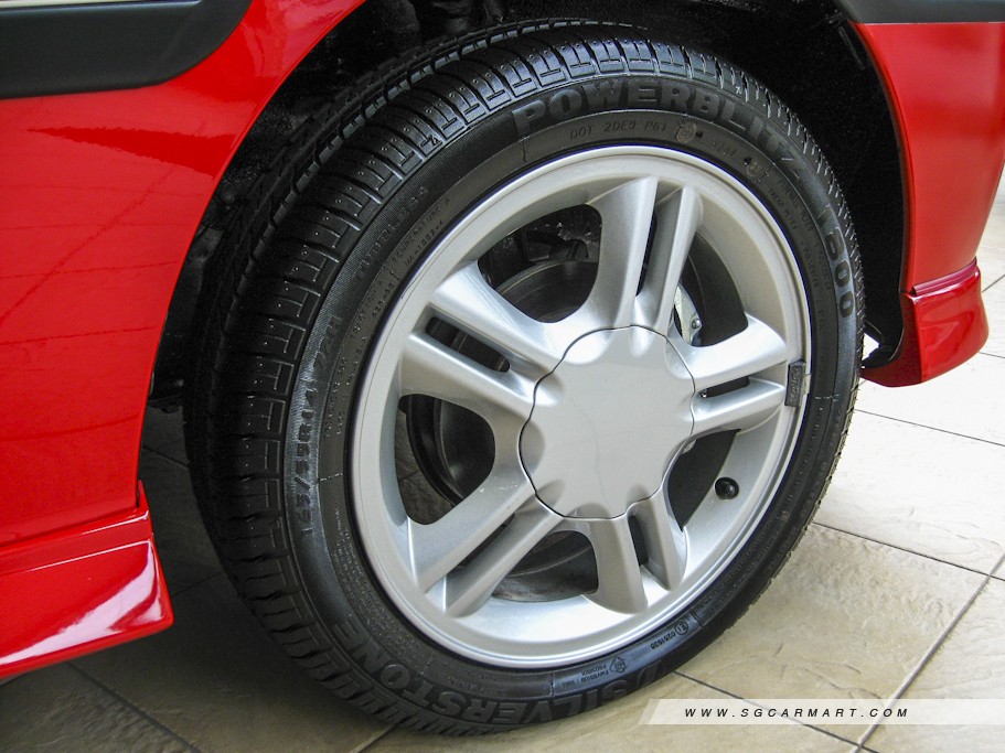 https://i.i-sgcm.com/new_cars/cars/10378/10378_g5