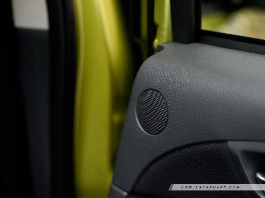 https://i.i-sgcm.com/new_cars/cars/10382/10382_g48