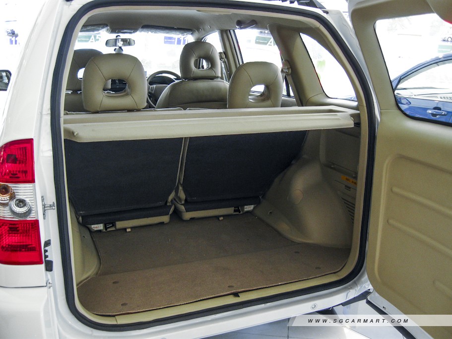 https://i.i-sgcm.com/new_cars/cars/10389/10389_g14