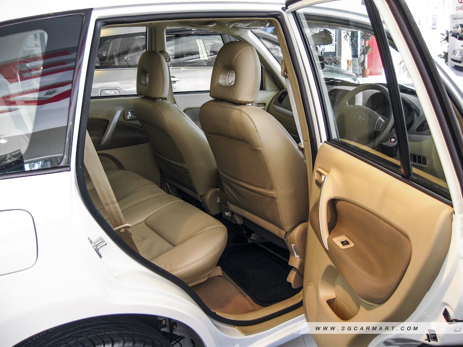 https://i.i-sgcm.com/new_cars/cars/10389/10389_g7