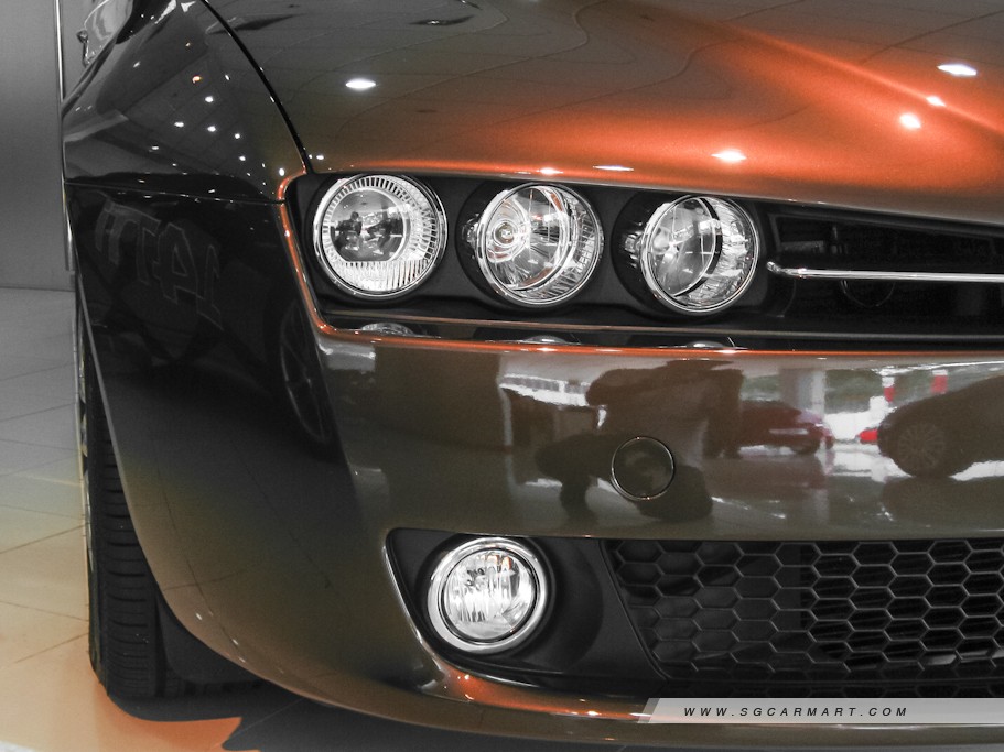 https://i.i-sgcm.com/new_cars/cars/10395/10395_g5