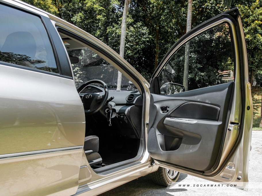 https://i.i-sgcm.com/new_cars/cars/10397/10397_g32