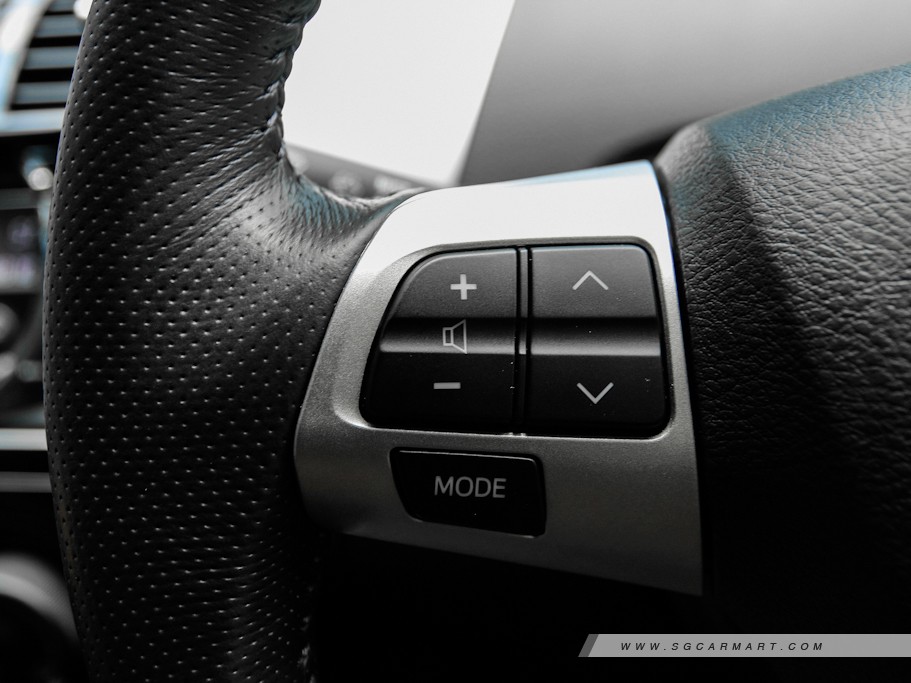 https://i.i-sgcm.com/new_cars/cars/10397/10397_g37