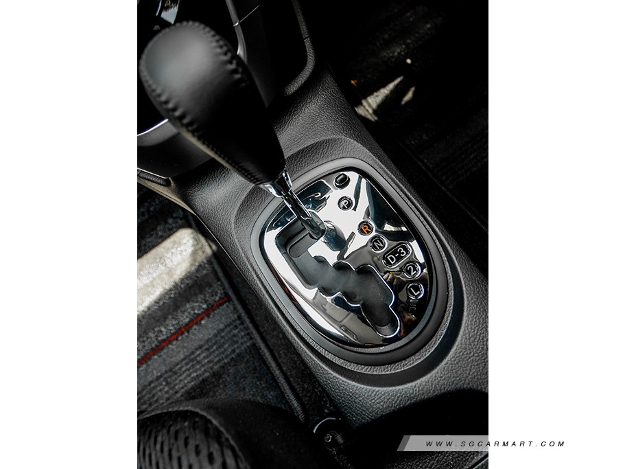 https://i.i-sgcm.com/new_cars/cars/10397/10397_g41