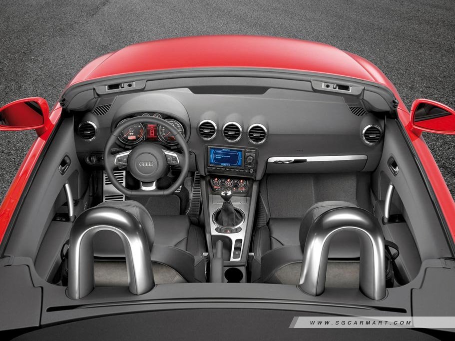 https://i.i-sgcm.com/new_cars/cars/10432/10432_g11