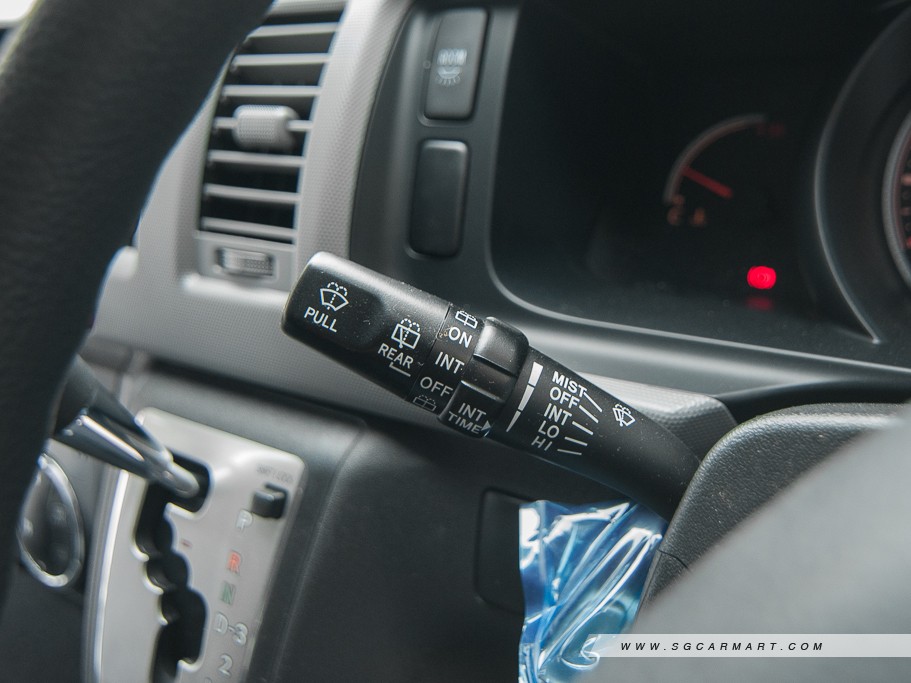 https://i.i-sgcm.com/new_cars/cars/10438/10438_g26