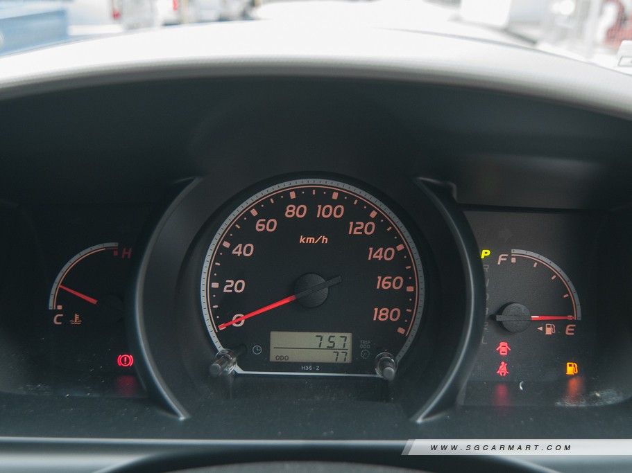 https://i.i-sgcm.com/new_cars/cars/10438/10438_g28