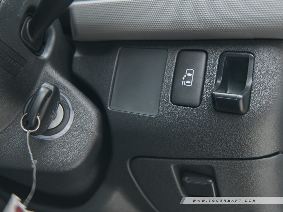https://i.i-sgcm.com/new_cars/cars/10438/10438_g36