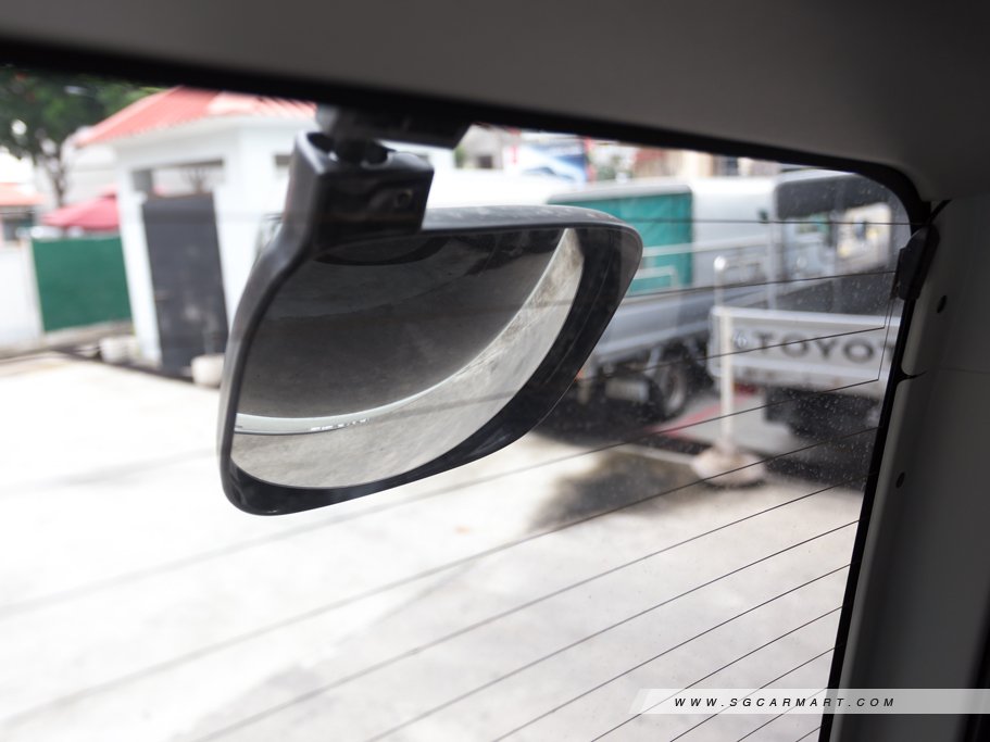https://i.i-sgcm.com/new_cars/cars/10438/10438_g65