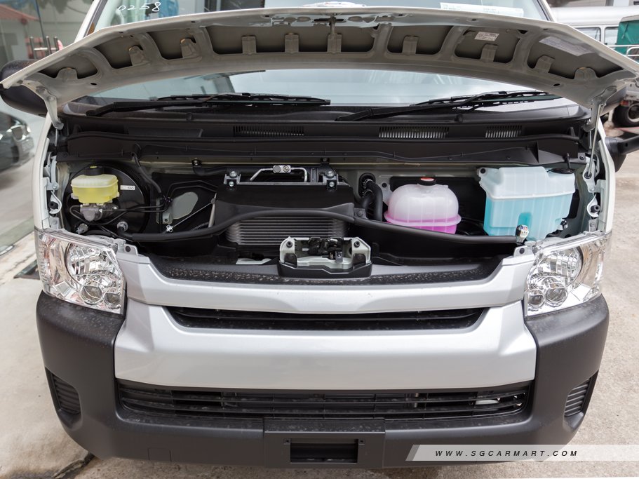 https://i.i-sgcm.com/new_cars/cars/10438/10438_g67