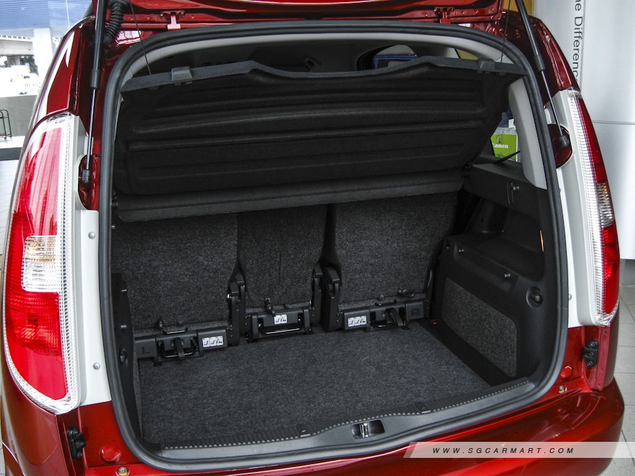 https://i.i-sgcm.com/new_cars/cars/10445/10445_g14