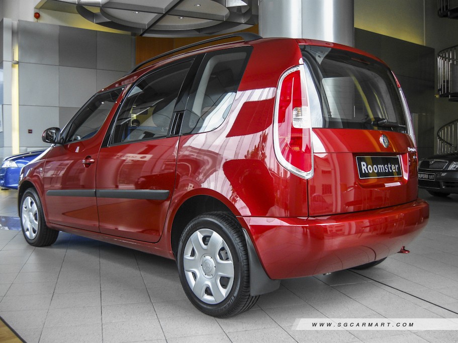 https://i.i-sgcm.com/new_cars/cars/10445/10445_g2