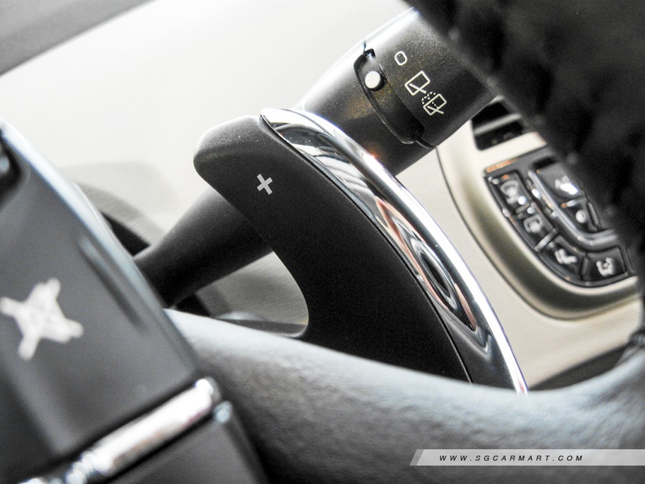 https://i.i-sgcm.com/new_cars/cars/10450/10450_g15