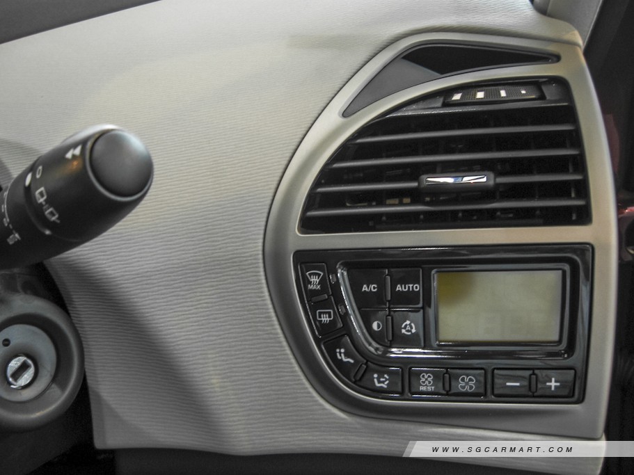 https://i.i-sgcm.com/new_cars/cars/10450/10450_g17